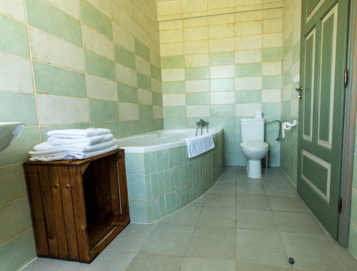 Penzion Dvur Krasikov Kokasice Ngoại thất bức ảnh